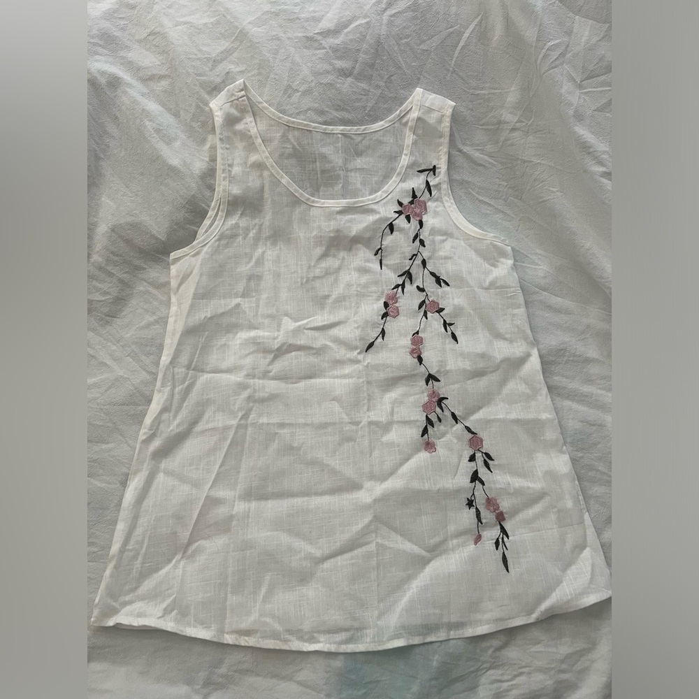 Floral Embroidered White Tank Top